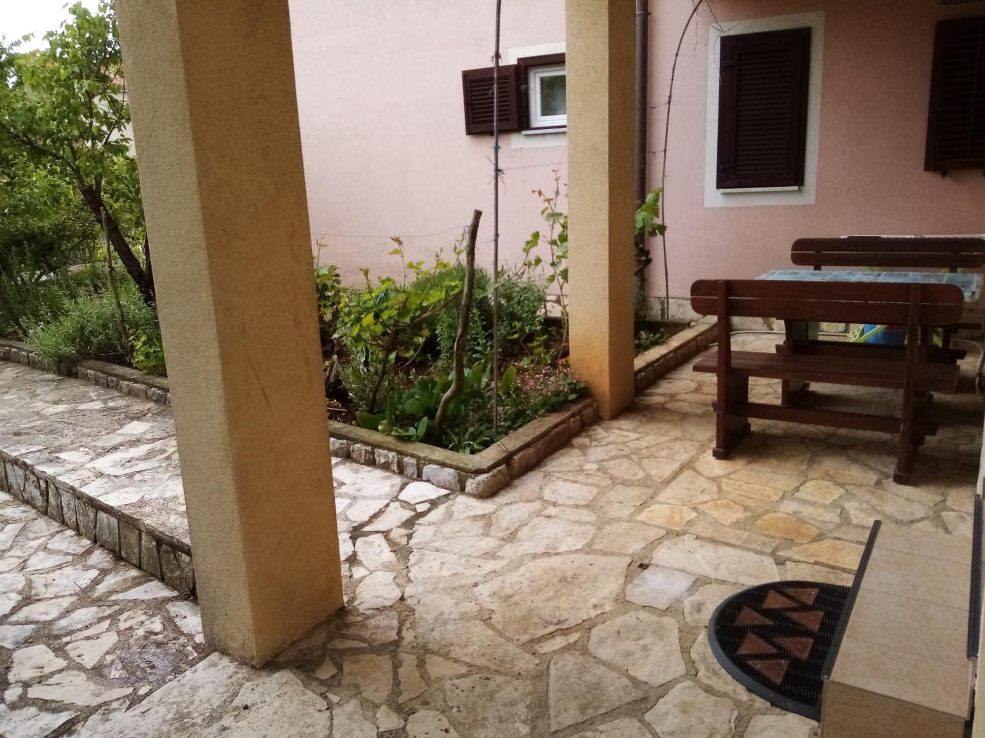 Apartmani Vitkovic II Cres Exterior photo