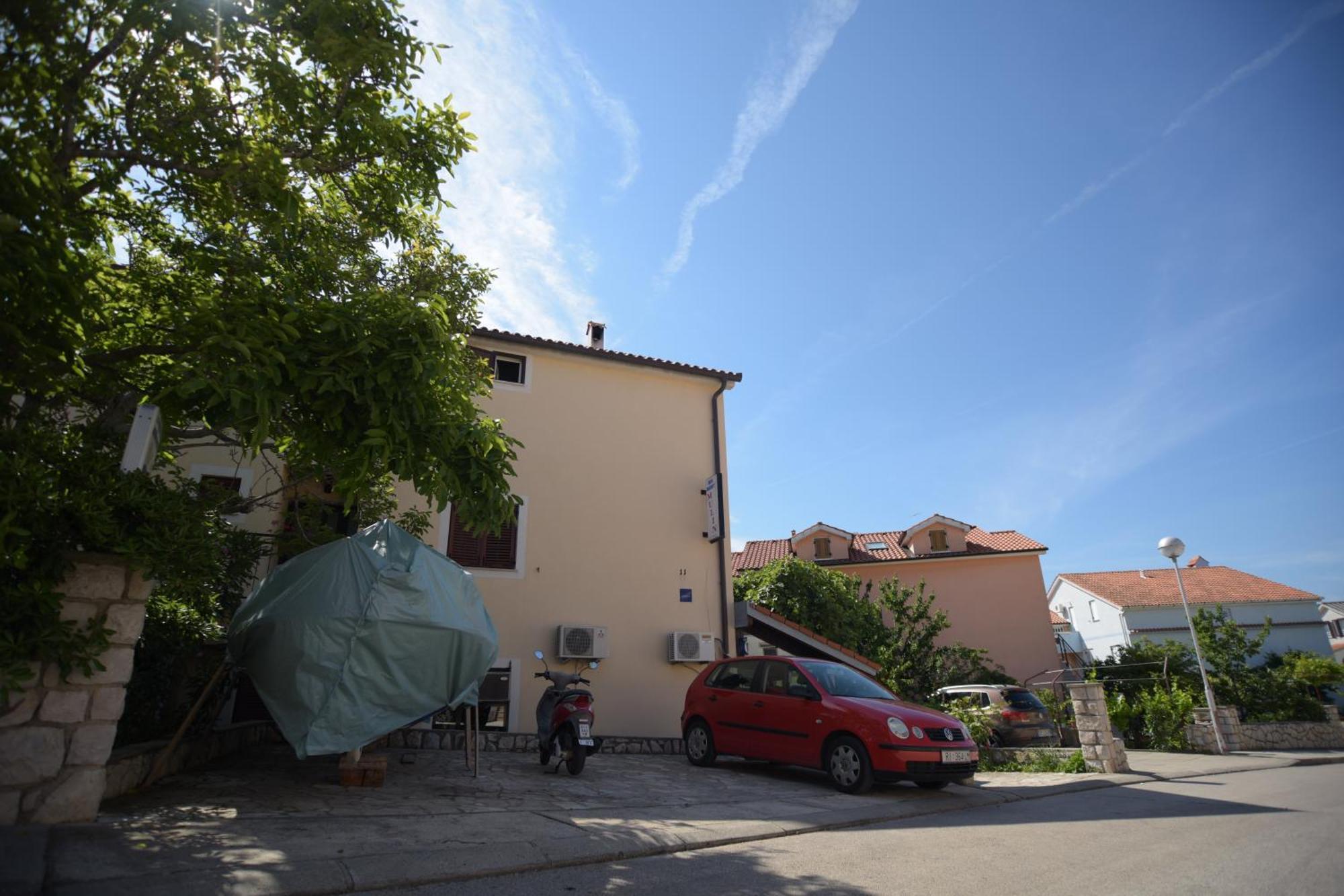 Apartmani Vitkovic II Cres Exterior photo